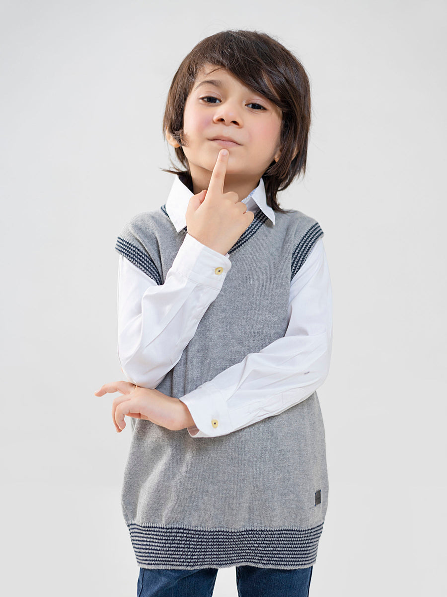Junior Sleeveless Sweaters