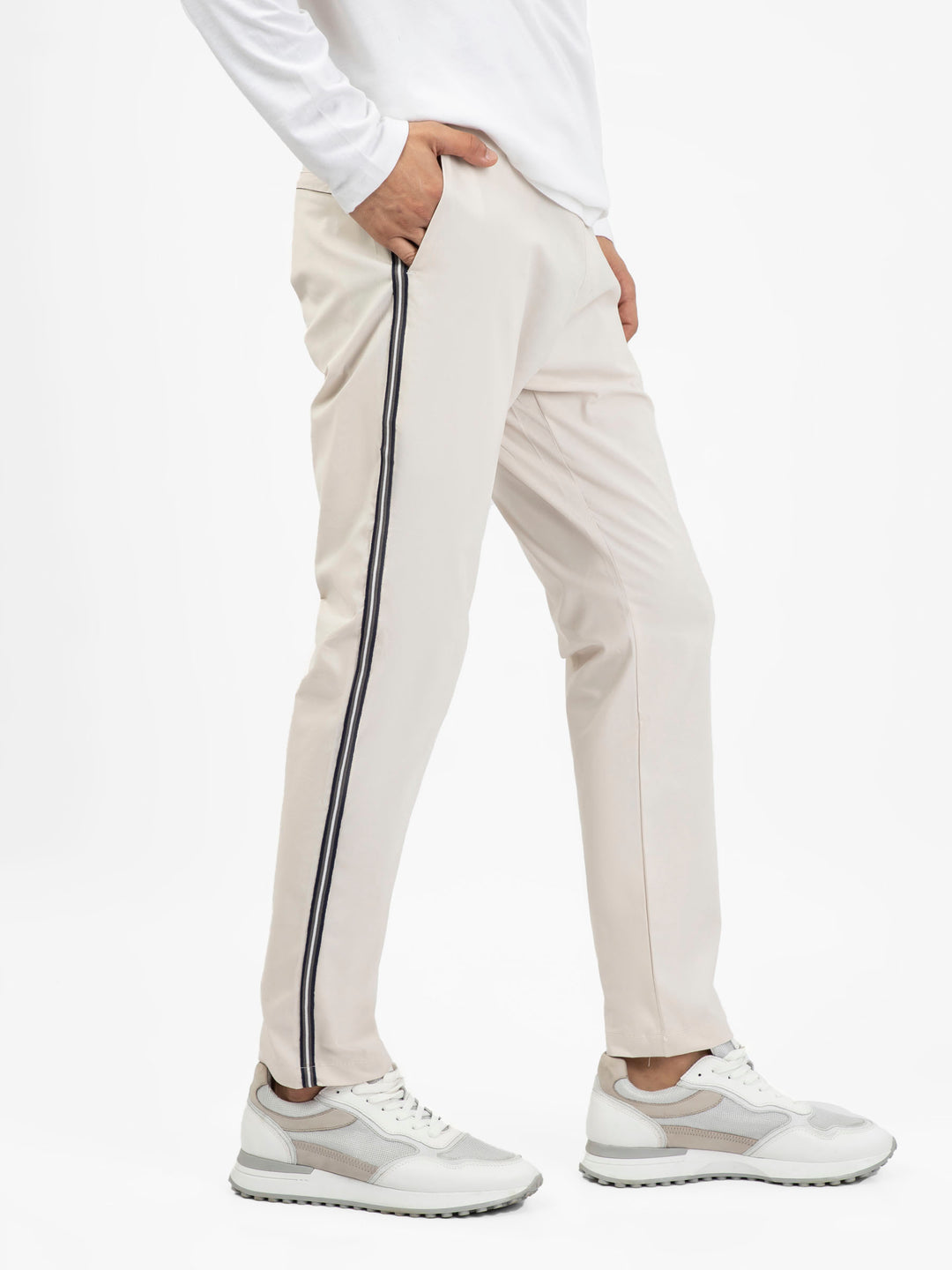 Beige Pajama With Contrasting Detailing