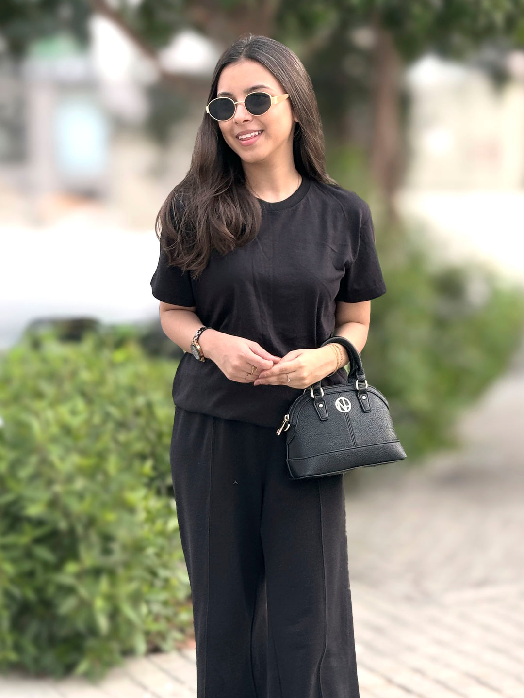 Black 100% Cotton Basic Tee - Women