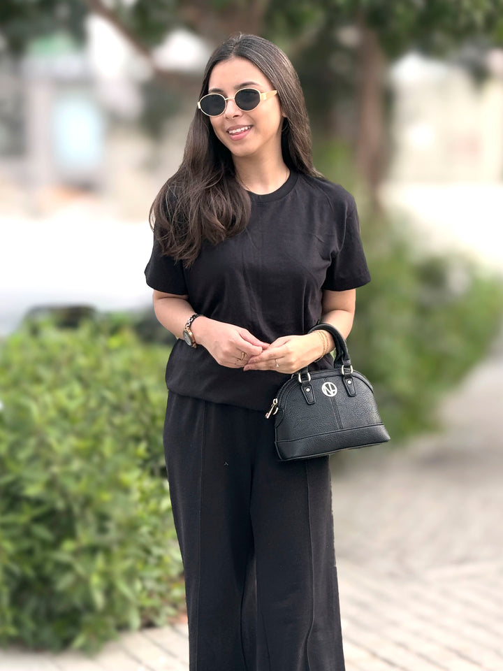 Black 100% Cotton Basic Tee - Women