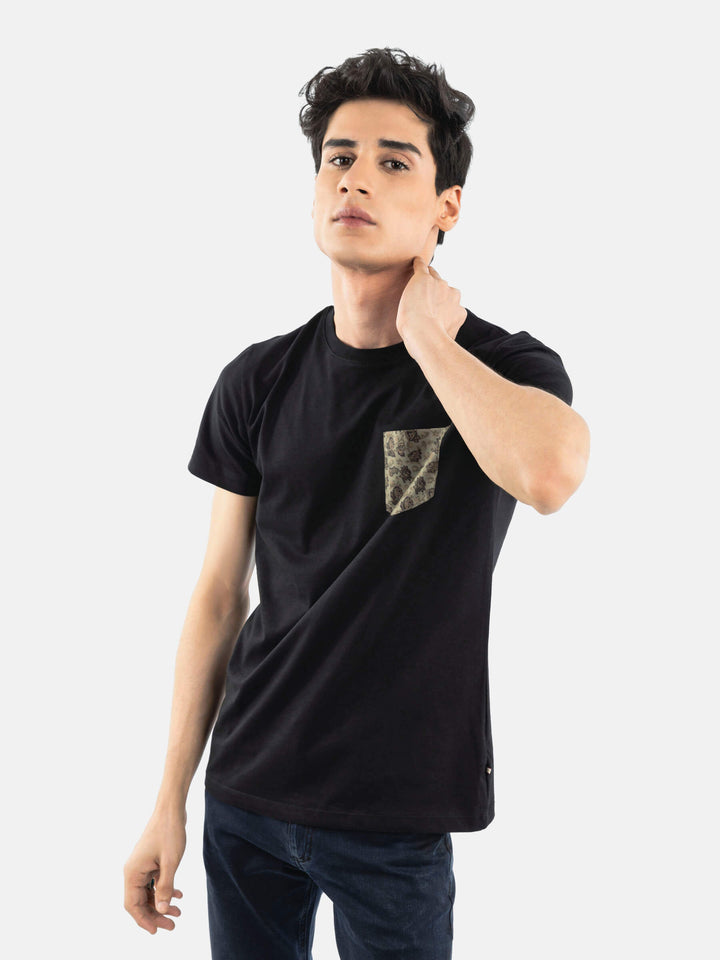 Black Crew Neck T-Shirt With Printed Pocket Brumano Pakistan