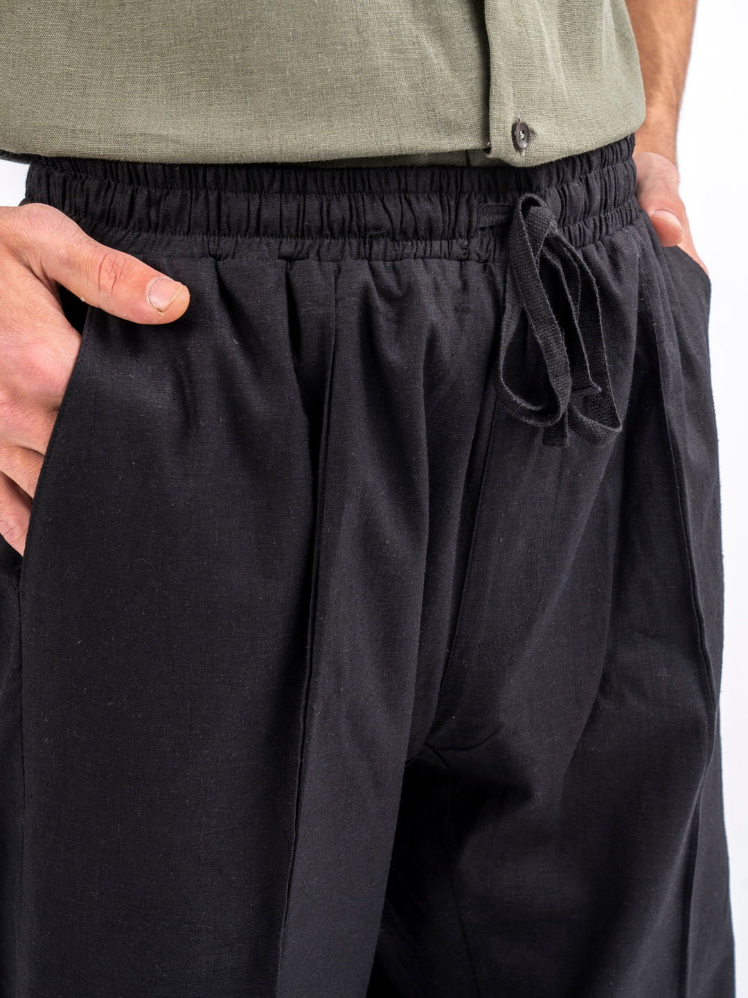 Man wearing black linen blended pajama trouser — Brumano Pakistan