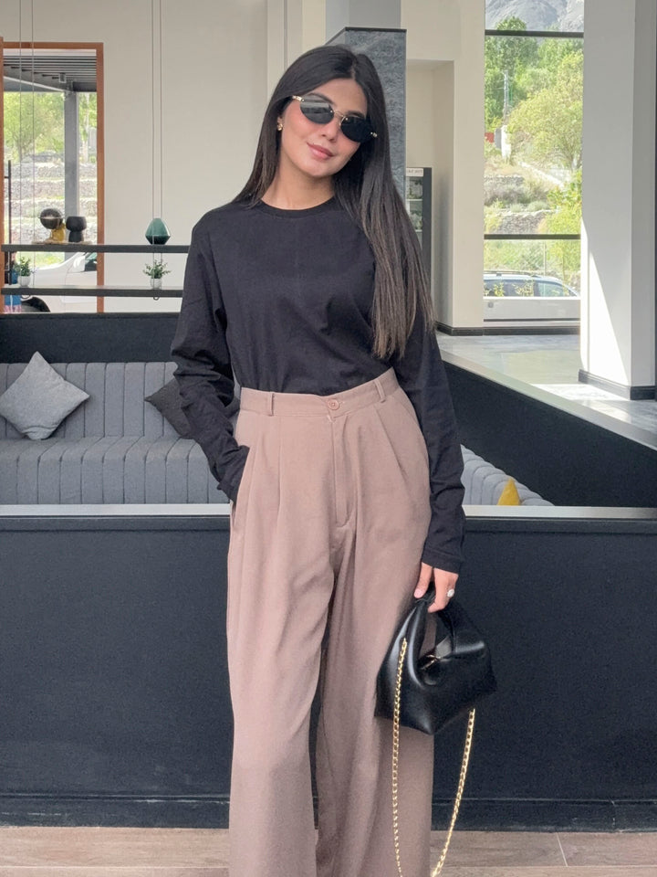 Black Long Sleeve Crew Neck T-Shirt - Women