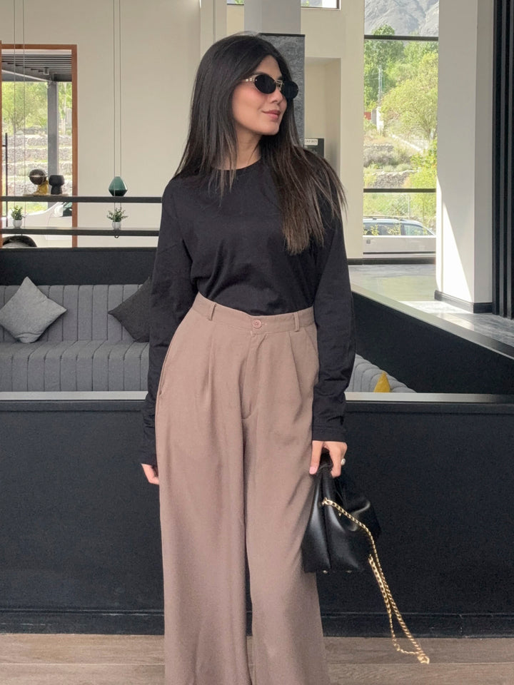 Black Long Sleeve Crew Neck T-Shirt - Women