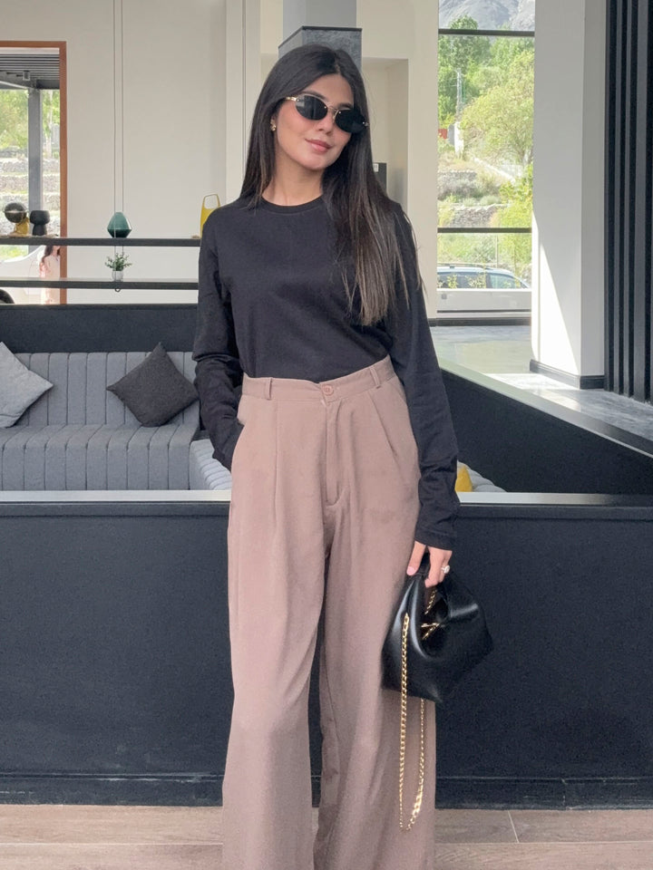 Black Long Sleeve Crew Neck T-Shirt - Women