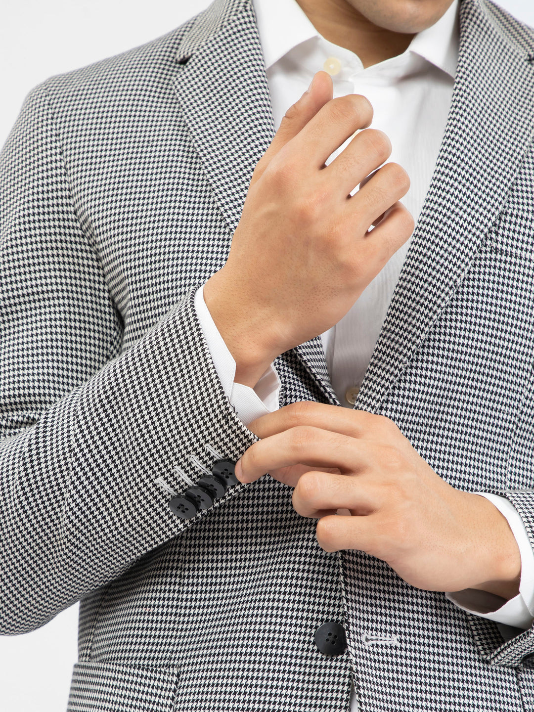 Black & White Houndstooth Patterned Formal Blazer