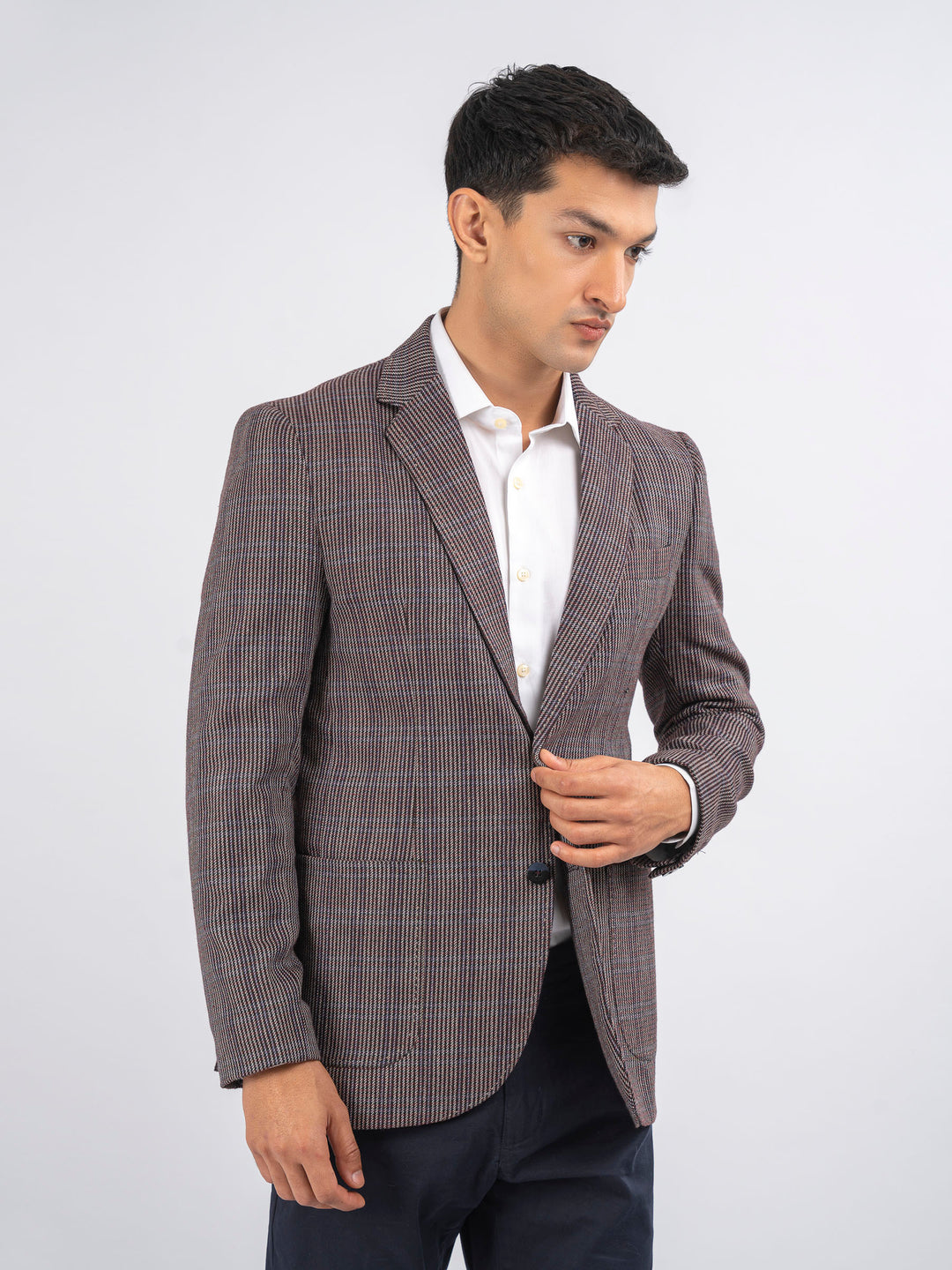 Burgundycheckeredblazerbrumanopakistan1