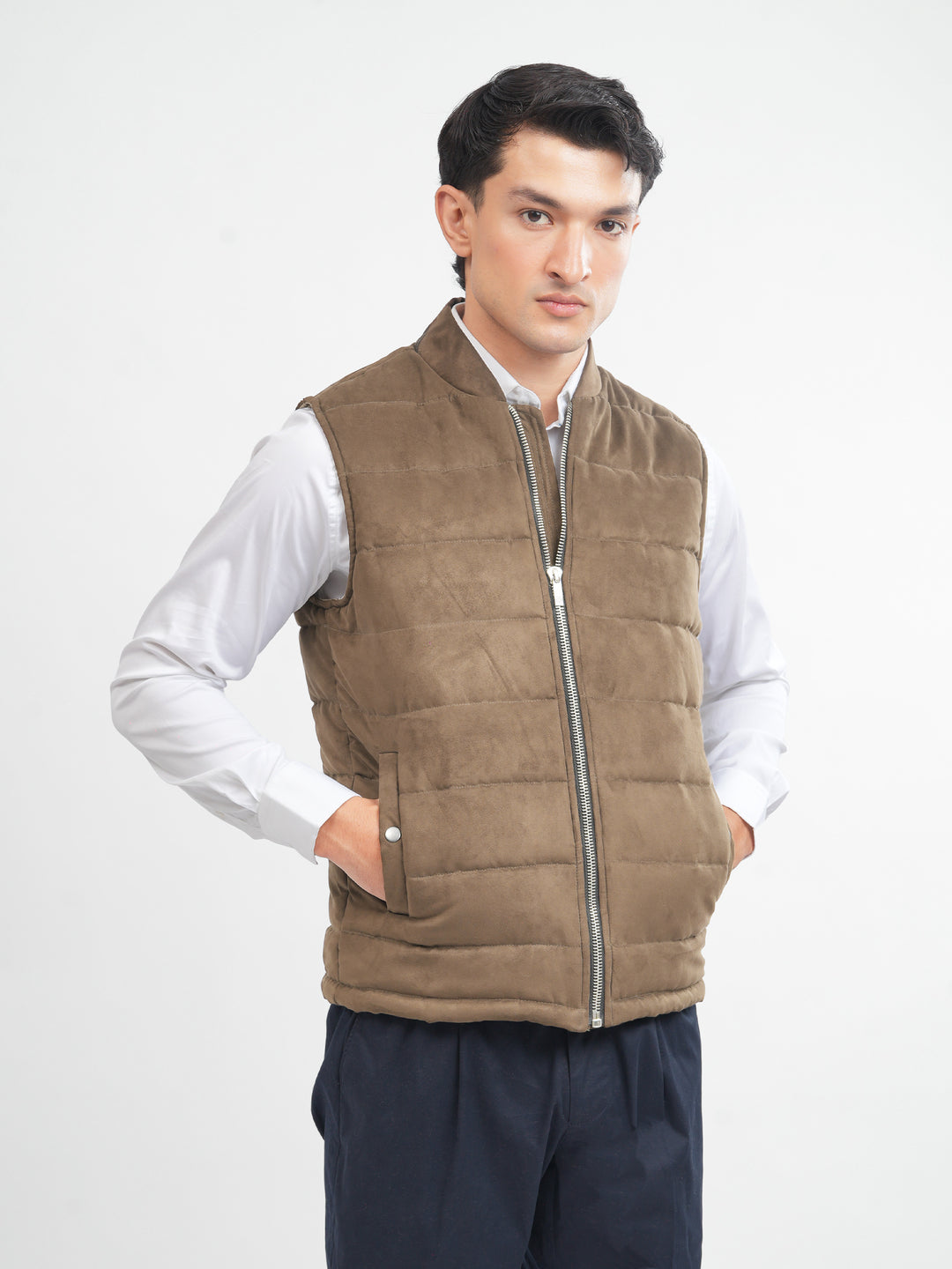 Sleeveless winter jacket for men Pakistan