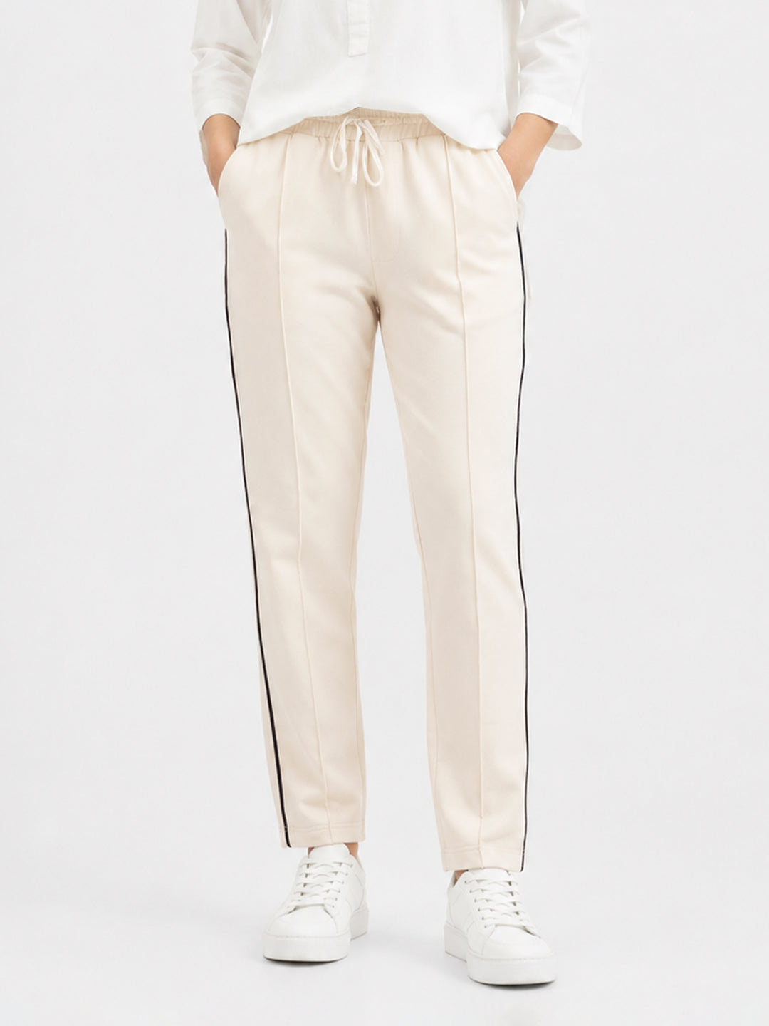 Cream Sporty Regular Fit Knitted Pajama - Women