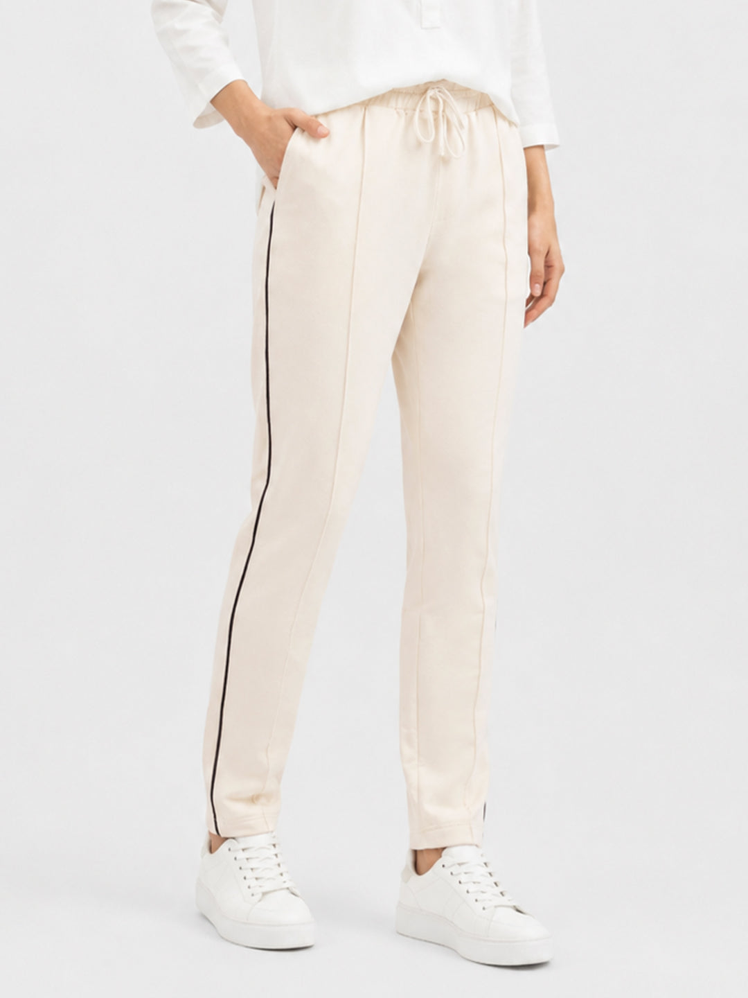 Cream Sporty Regular Fit Knitted Pajama - Women