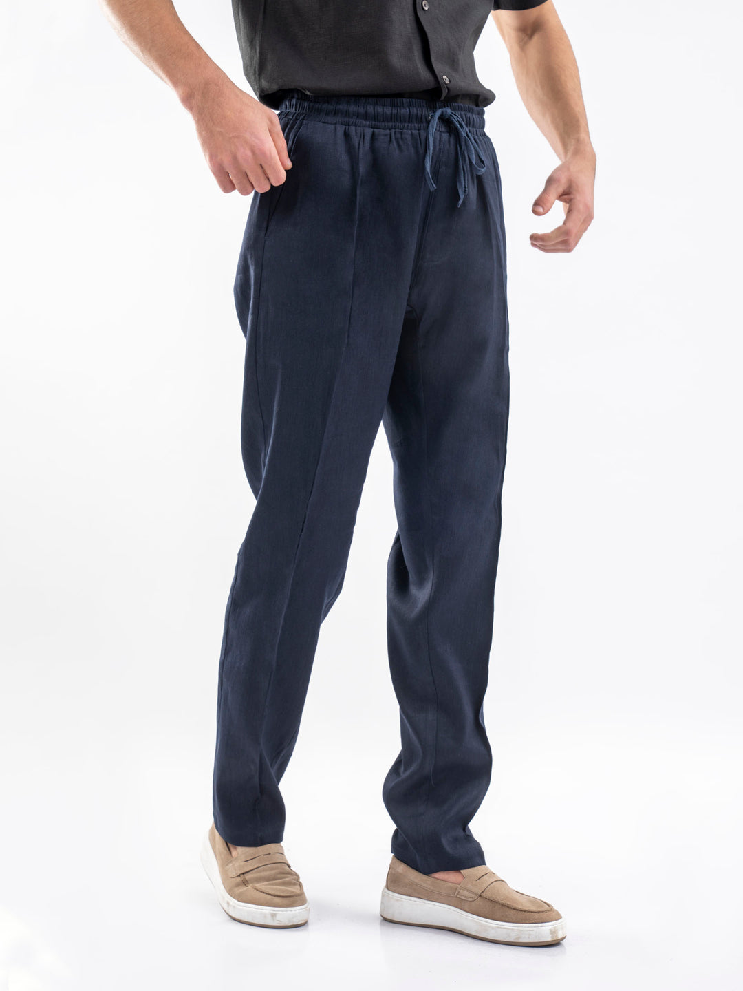 Man wearing navy blue 100% linen pajama trouser — Brumano Pakistan