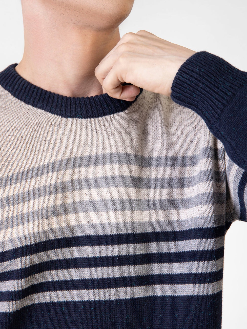 Navyblue beigecontrastingstripedcrewneckjumperbrumanopakistan3