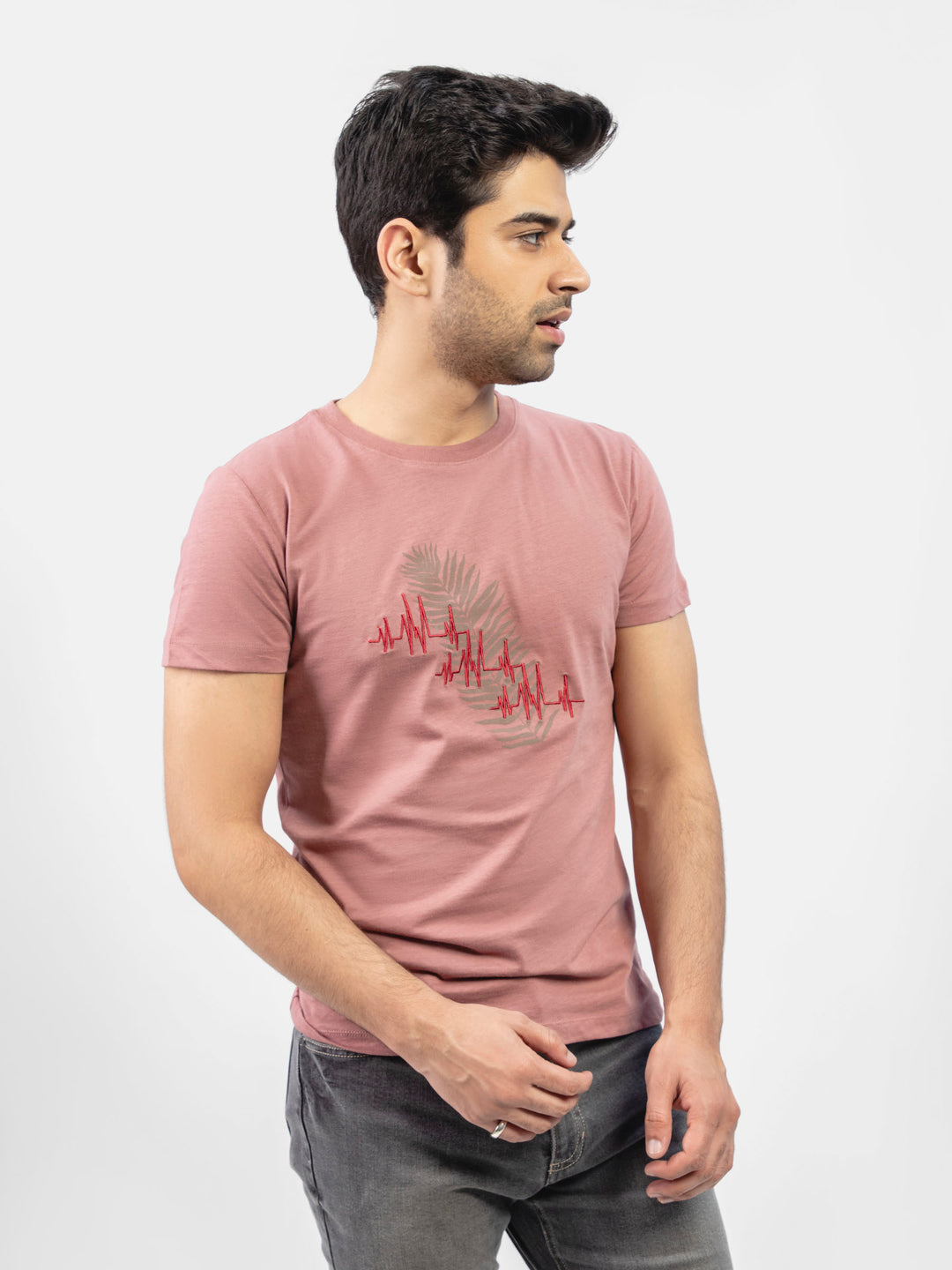 Tea pink crew neck t shirt with embroidered print brumano pakistan
