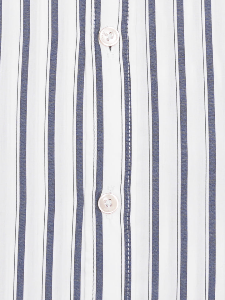 Close-up of 100% cotton fabric and Bengal stripes