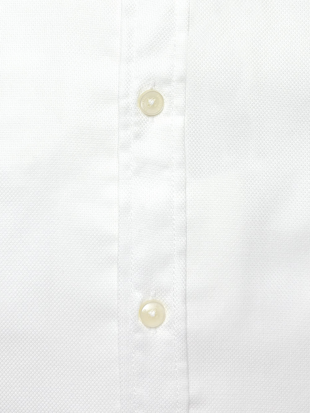 Whitedobbystructuredshirtwithprintedcollarbrumanopakistan1