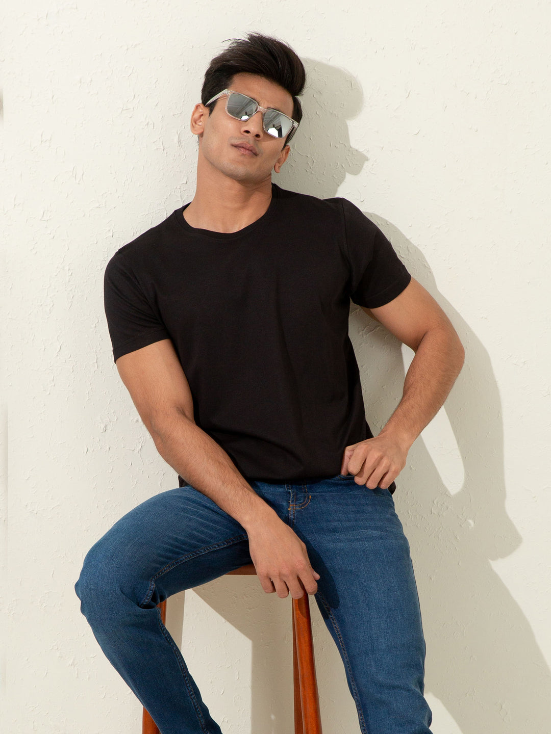 Basic Black Crew Neck T-shirt Brumano Pakistan