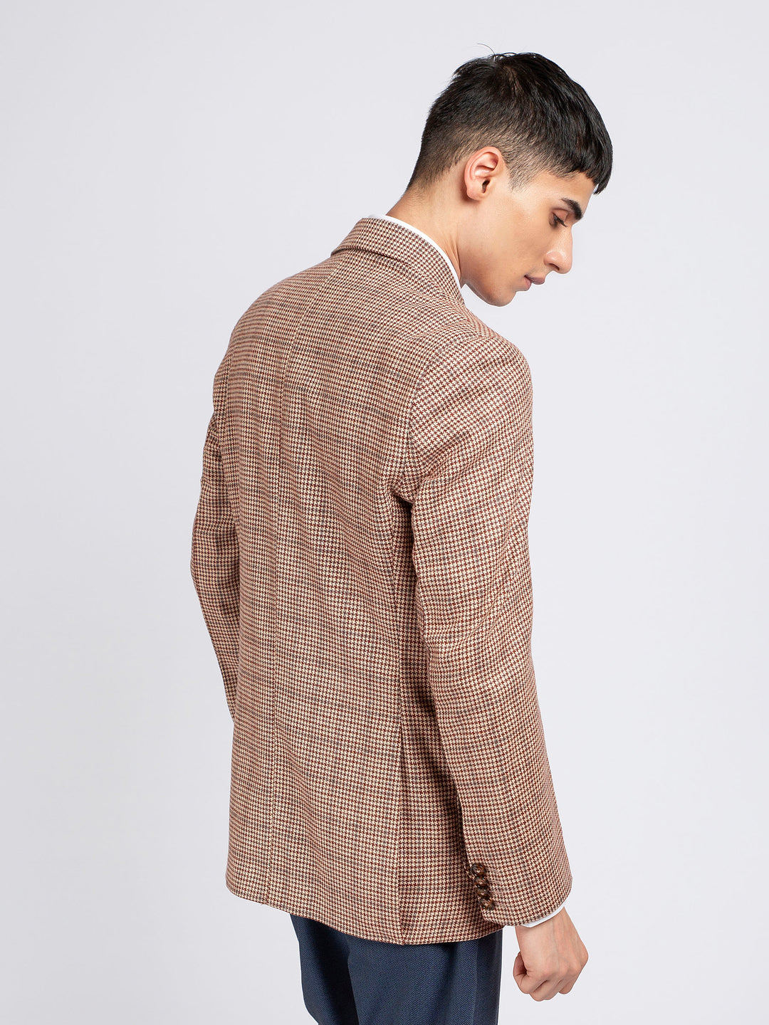 Beige & Maroon Houndstooth Wool Cashmere Blazer - Sartoria Brumano Pakistan