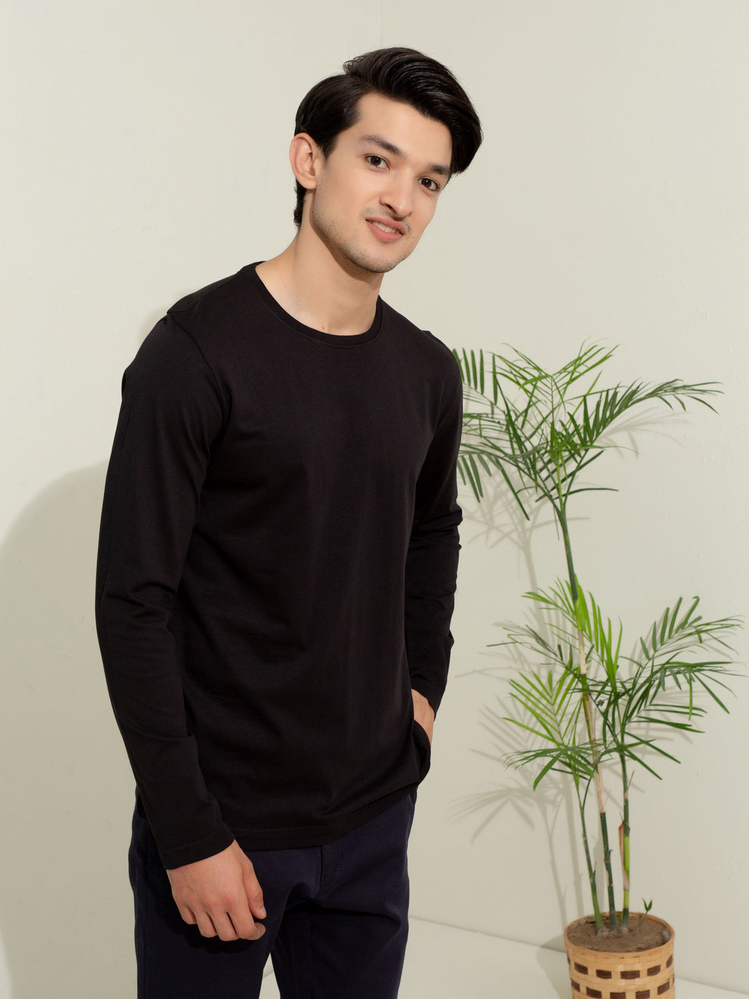 Black Long Sleeve T-Shirt Brumano Pakistan