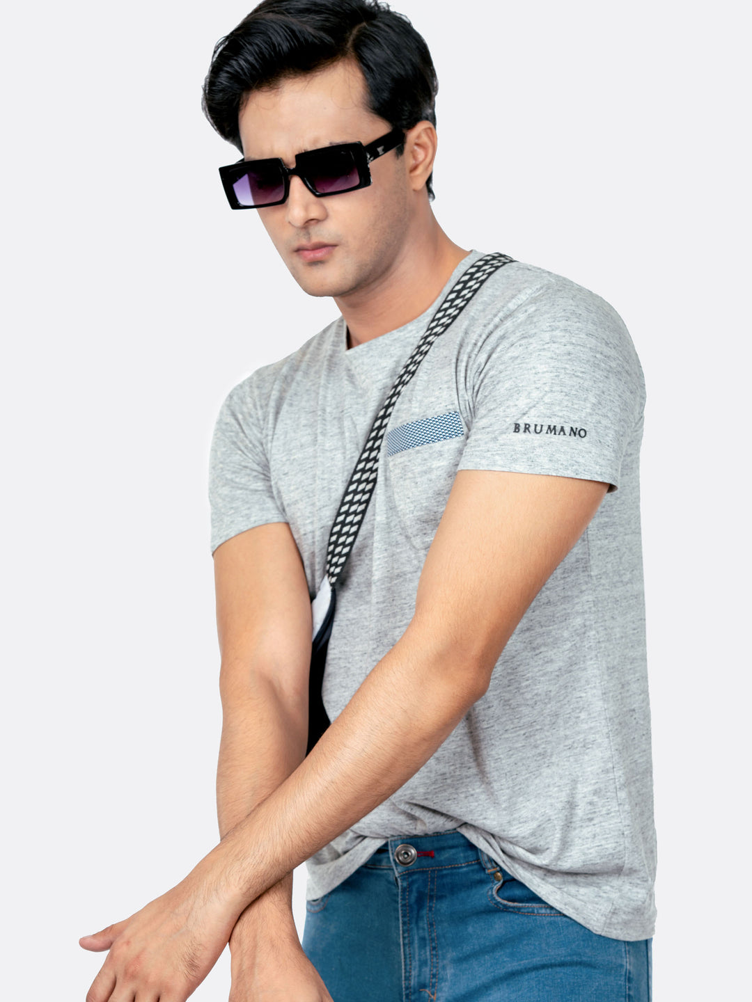 Light Grey Crew Neck T-Shirt With Pocket Brumano Pakistan