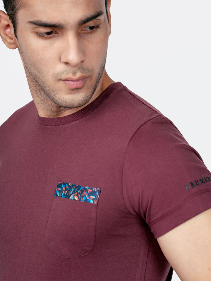 Maroon Crew Neck T-Shirt With PocketMaroon Crew Neck T-Shirt With Pocket Brumano Pakistan