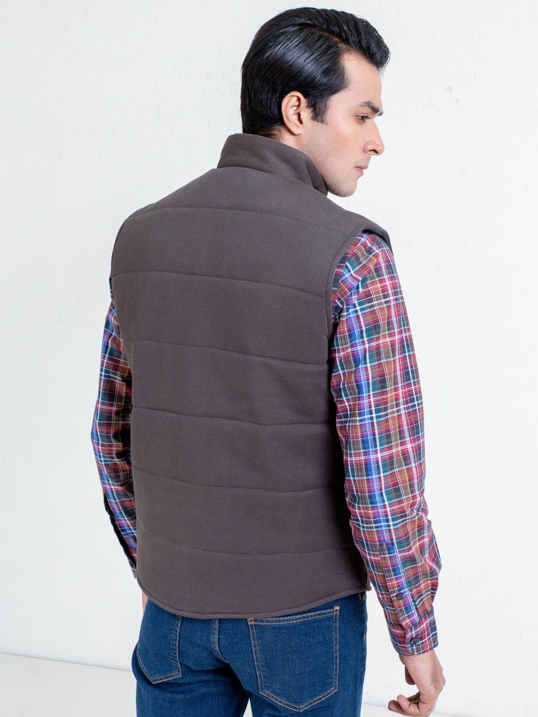 Olive Green Knitted Sleeveless Vest Brumano Pakistan