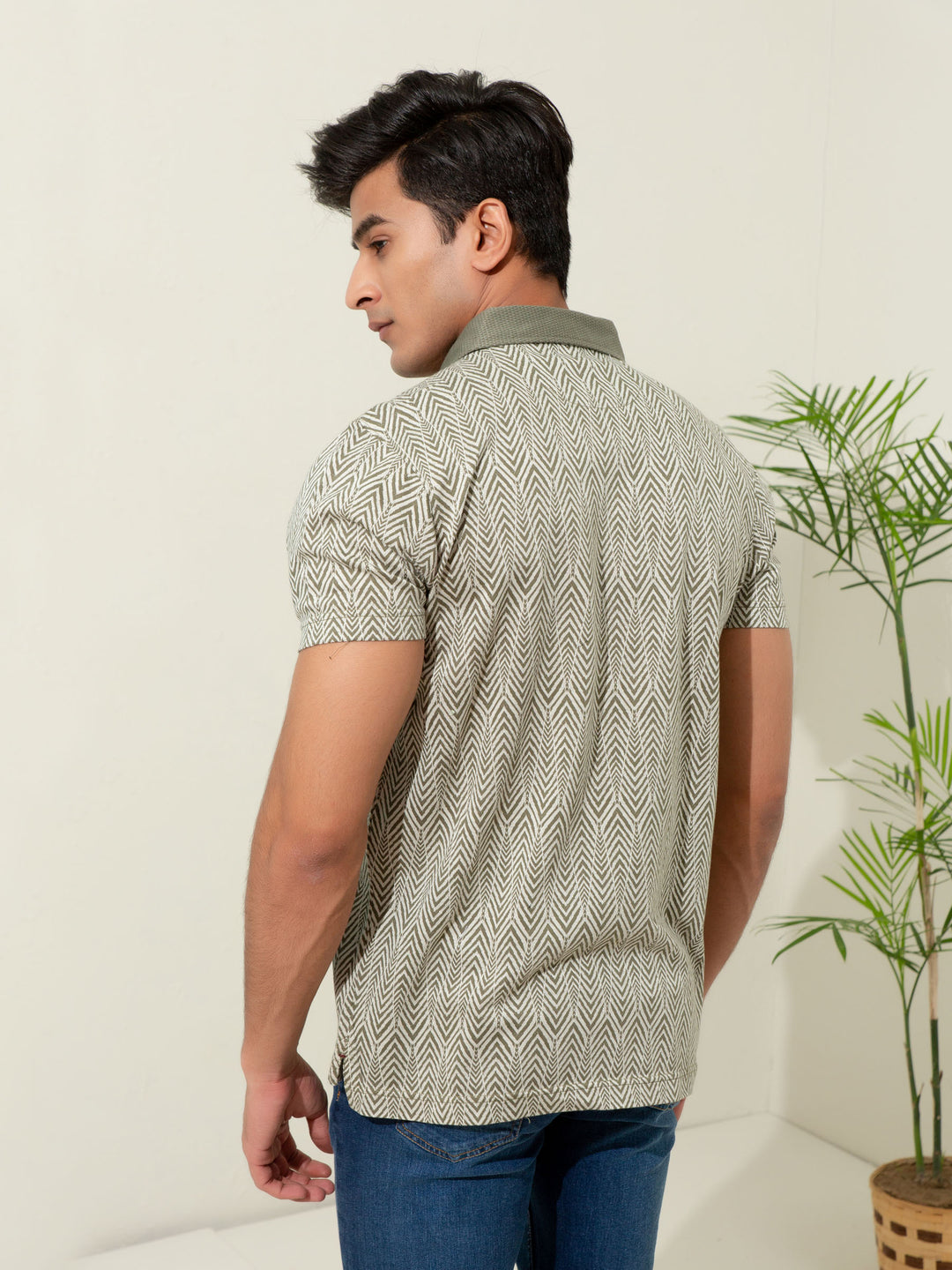 Olive Jacquard Zig-Zag Patterned Polo Brumano Pakistan