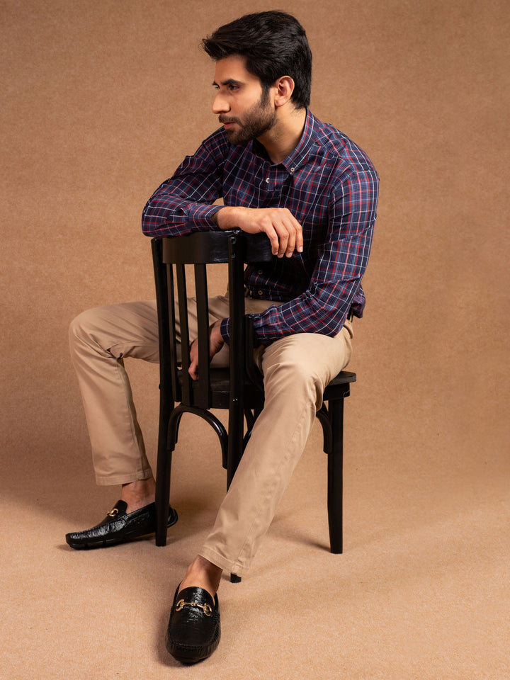 Slim-Fit Khaki Textured Trouser