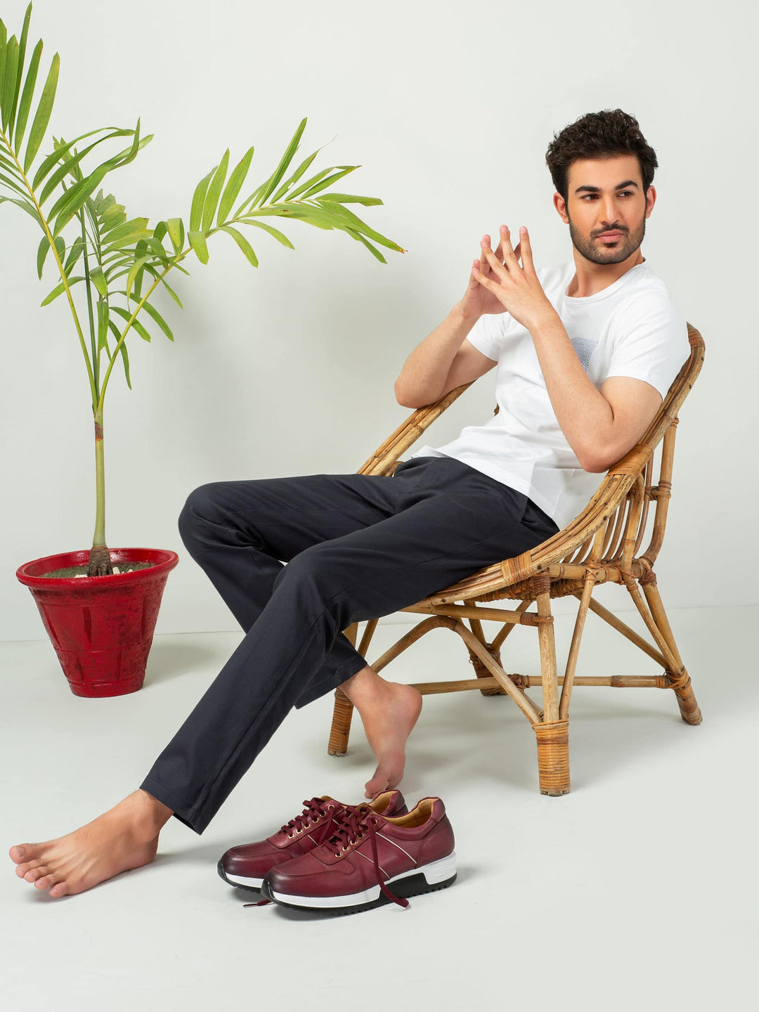 White Crew Neck T-Shirt Brumano Pakistan
